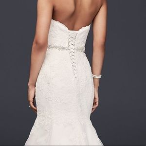 David’s Bridal Size 0 Wedding dress